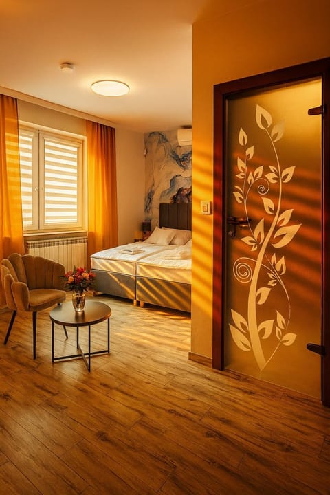 Bathroom, Living room, Bedroom