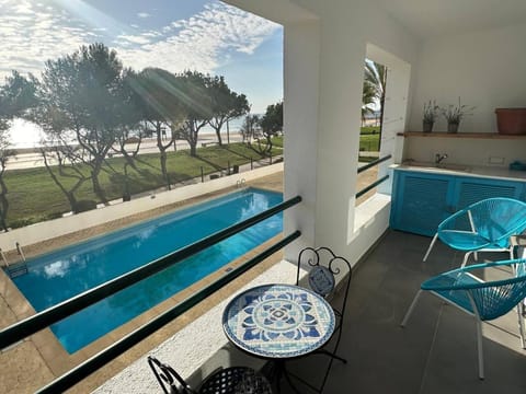 Balcony/Terrace, Swimming pool