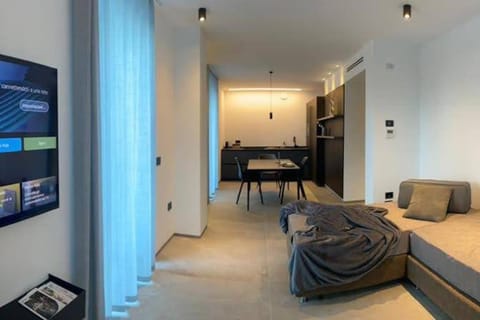 Villa Sembenini Suite with Balcony or terrace Apartment in Riva del Garda