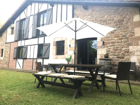 Property building, Patio, Garden