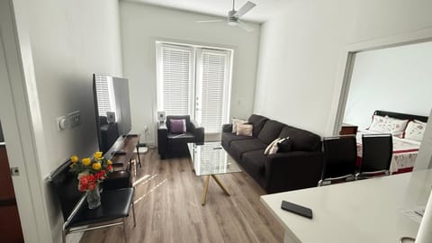 Best Stay in Riverside Austin Vacation rental in Montopolis