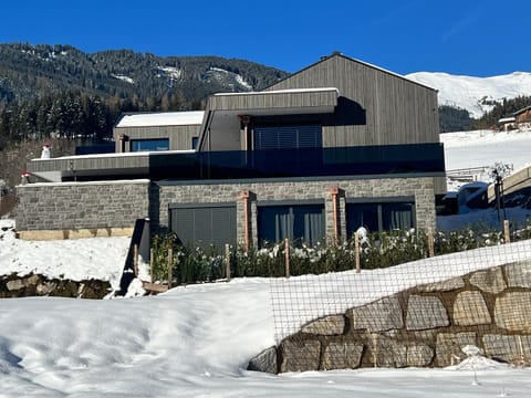 NEW! Apartment Alpinero 405 by we rent Apartment in Piesendorf