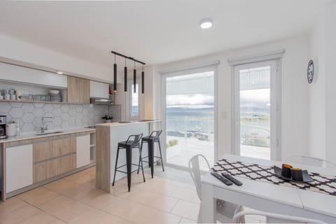 Natural landscape, Kitchen or kitchenette, stove