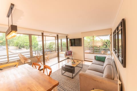 TV and multimedia, Balcony/Terrace, Living room