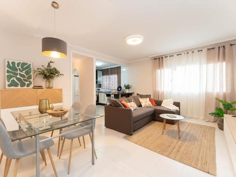Kitchen or kitchenette, Living room, Dining area, microwave, wardrobe