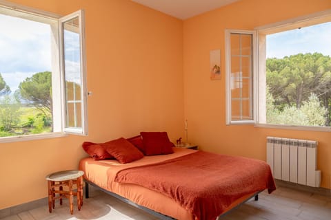 Bed, Bedroom