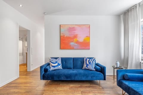 Living room, furniture, internet