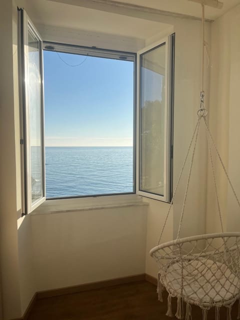 Bedroom, Sea view