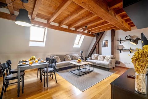 Living room, Seating area, Dining area