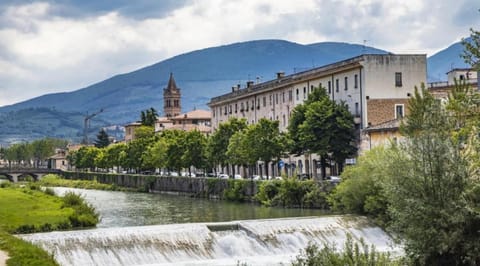 Pertichetti Living Bed and Breakfast in Foligno