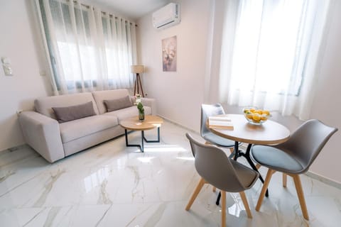 Living room, Seating area, Dining area, air conditioner