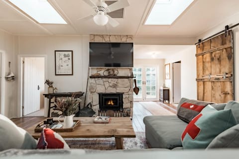 Living room, fireplace