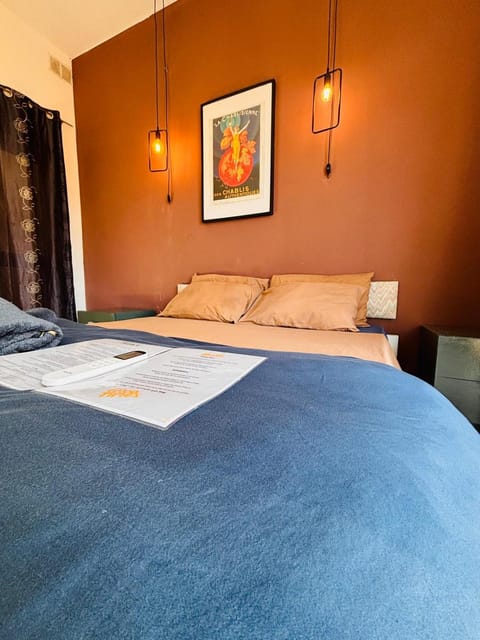 Sliema Central with Balcony Airconditioned and Comfortable Self Check IN Bed and Breakfast in Sliema