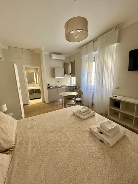 Bed, Bedroom, wardrobe