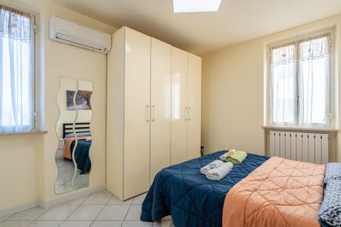 La Casina Gialla Independent House House in Lucca