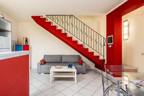 La Casina Gialla Independent House House in Lucca