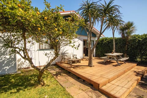 Patio, Garden, Balcony/Terrace, Garden view