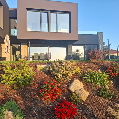 Chalet de lujo con piscina cercano a la playa House in Viana do Castelo District, Portugal
