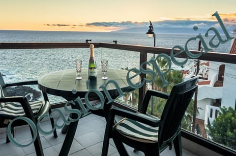 View (from property/room), Balcony/Terrace, Sea view