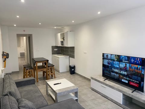 Appartement 1 - Hyper centre - 1 à 8 personnes House in Hauts-de-France