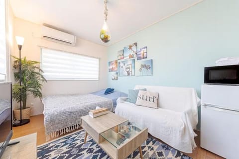 Bed, Living room, Bedroom