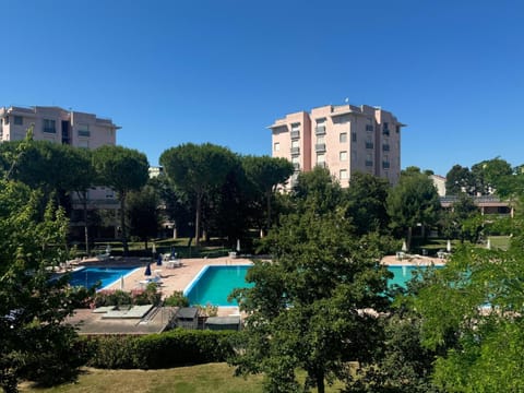 Marcelli, trilocale con terrazzo in residence con piscina - M398 Apartment in Marcelli