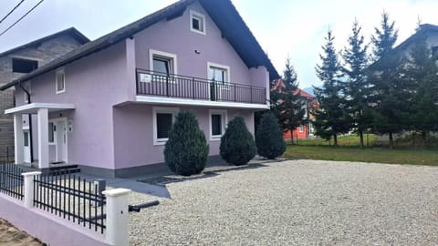 Apartmani Biser Kupresa 4 Apartment in Federation of Bosnia and Herzegovina