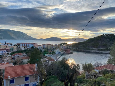 Natural landscape, City view, Mountain view, Sea view, Sunset