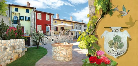 Property building, Facade/entrance