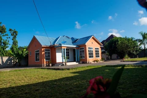 Property building, Day, Garden view