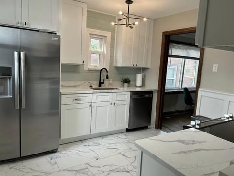 The Urban Nest – Your St. Louis City Retreat! House in Saint Louis