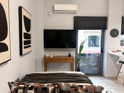 Piraeus Gem - Netflix, Nespresso and Style Apartment in Pireas