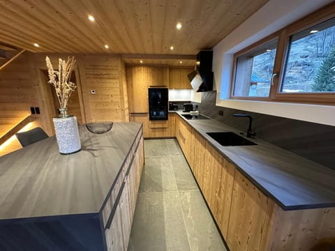 CHALET BELLECOTE 1500 - 12 personnes PEISEY NANCROIX - LES ARCS - LA PLAGNE - PARADISKI Chalet in Peisey-Nancroix