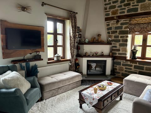 Cozy Nest House Δίκορφο Ζαγορίου House in North Macedonia