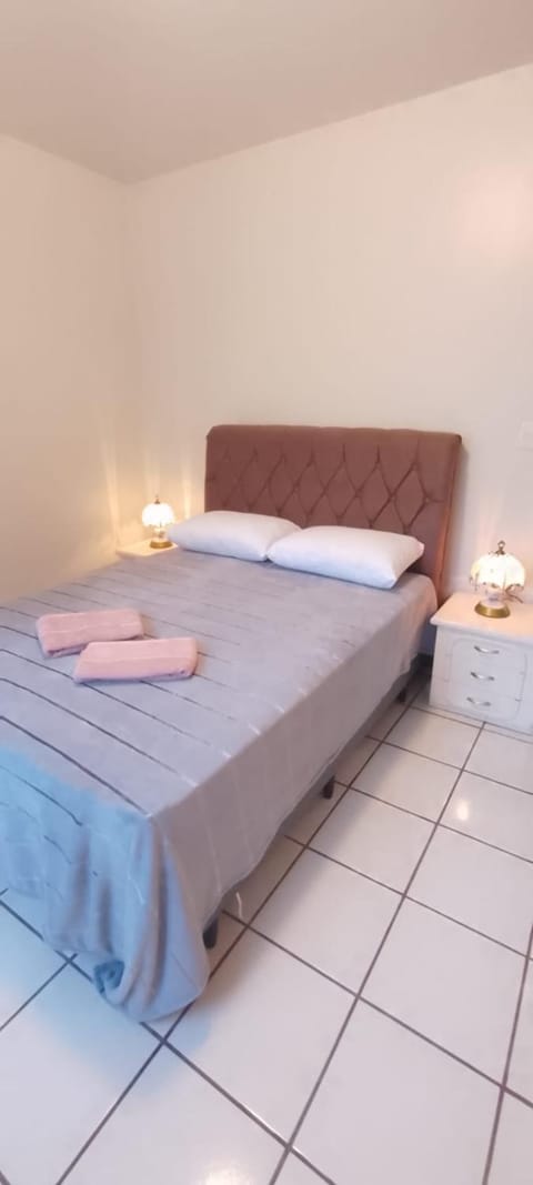 Bed, Bedroom, towels, air conditioner