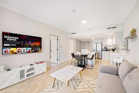 TV and multimedia, Living room, Evening entertainment, internet, air conditioner