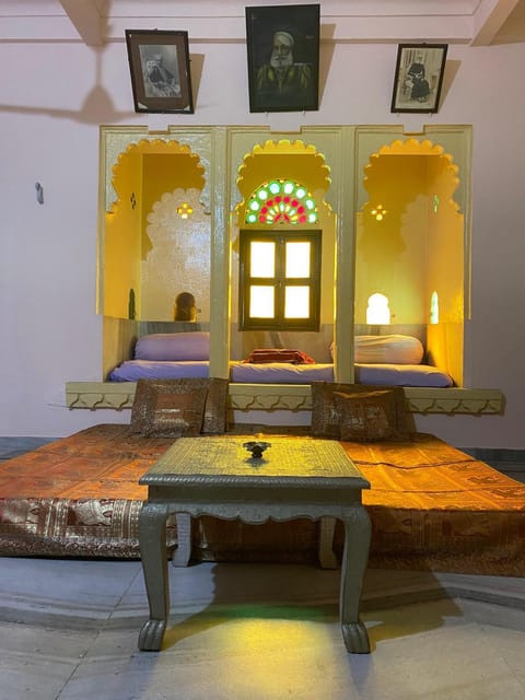 Seating area