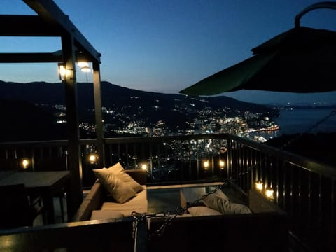 Balcony/Terrace, Balcony/Terrace