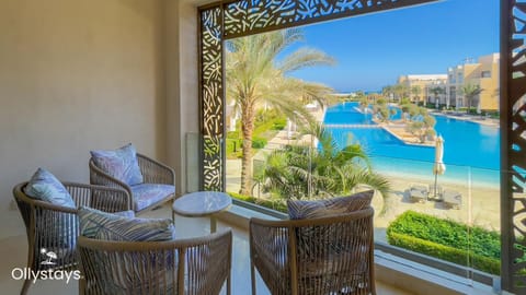 Patio, View (from property/room), Balcony/Terrace