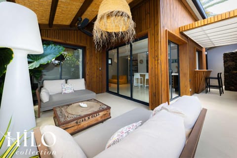 Property building, Balcony/Terrace