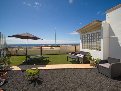 Natural landscape, View (from property/room), Balcony/Terrace, Sea view, sunbed