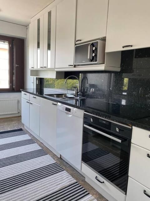 Turku cetral retro apartment 119m2 with AC Apartment in Turku