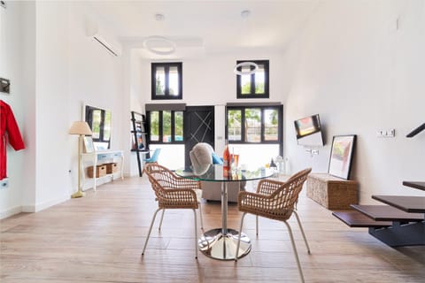 NEW APARTMENT near BEACH PROMEADE ANTONIO BANDERAS Apartment in Malaga