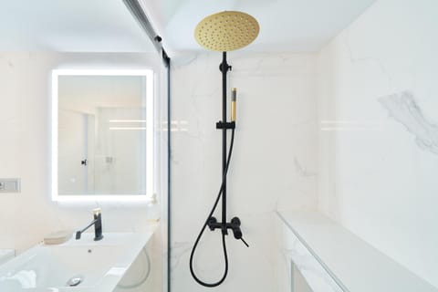 NEW APARTMENT near BEACH PROMEADE ANTONIO BANDERAS Apartment in Malaga