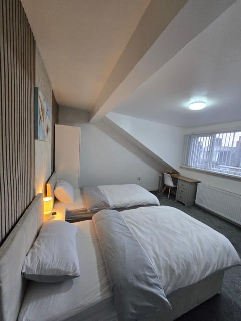 Chub twin bed Vacation rental in Bradford