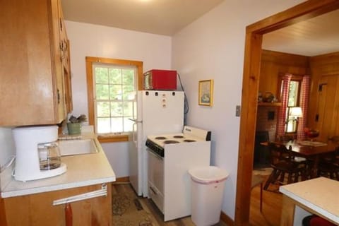 Cottage on Torch Lake Apartment in Torch Lake