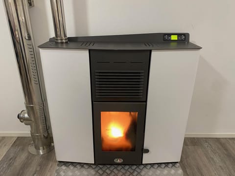 Dimora Casere 1 - zona centro - 200 mt da piste sci Apartment in Friuli-Venezia Giulia