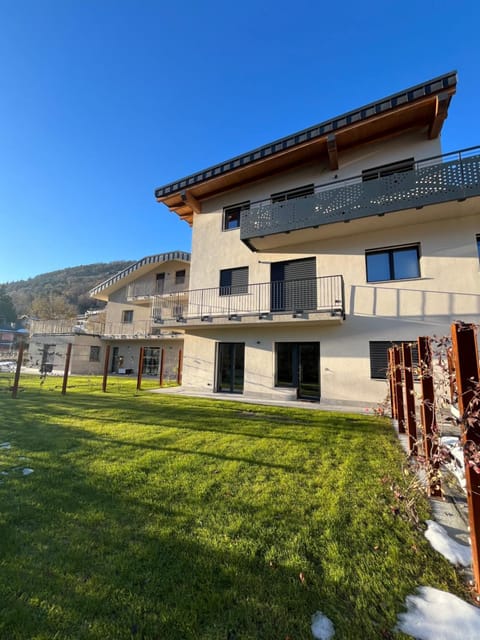 Property building, Natural landscape, Garden, Mountain view