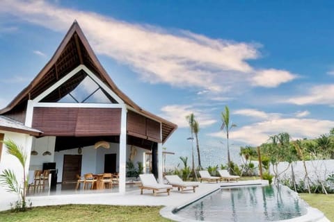 Villa Kristina - 3 Bedroom with Private Pool at Sundance Residence - Nusa Penida Villa in Nusapenida