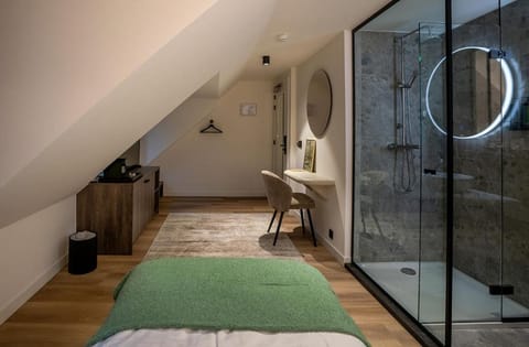 Shower, Bed, Bathroom, Bedroom